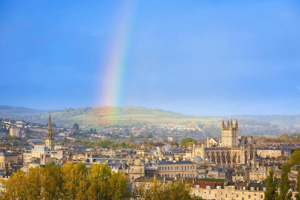 Pure B - Welcoming Bath City 3 Bed House Free Parking & Wifi Exterior photo