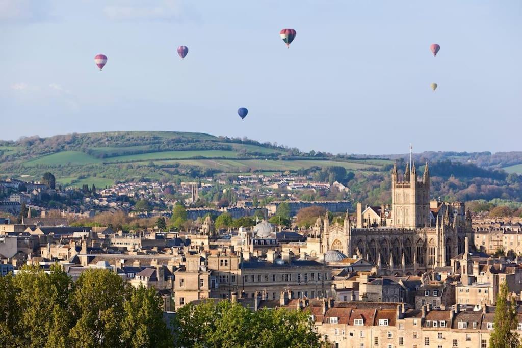 Pure B - Welcoming Bath City 3 Bed House Free Parking & Wifi Exterior photo